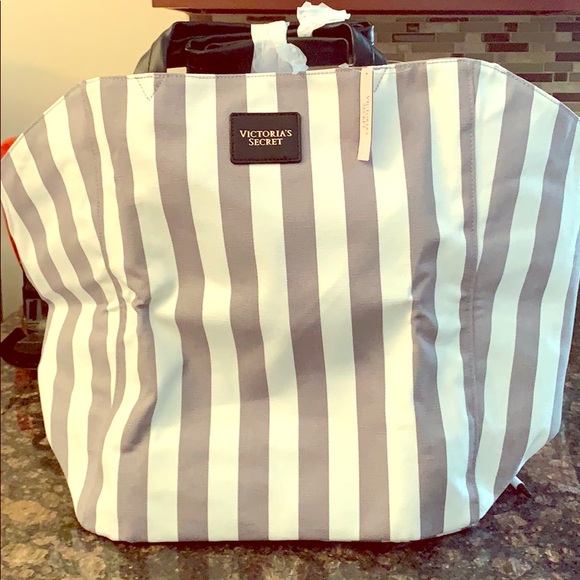 Victoria's Secret Handbags - Purse Victoria”s Secret